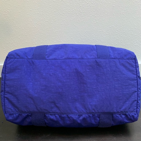 Kipling Itska Duffle Bag in Sapphire Blue - Picture 5 of 8